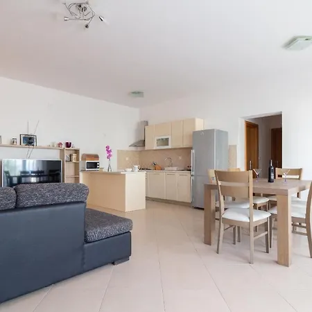Ferienwohnung Fuer 4 Personen 2 Kinder Ca 85 Qm In Kali, Dalmatien Inseln Vor Zadar Apartmán *